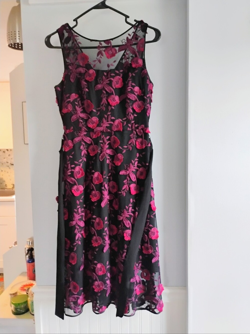 WHBM Floral Lace Dress in Burgundy and Black